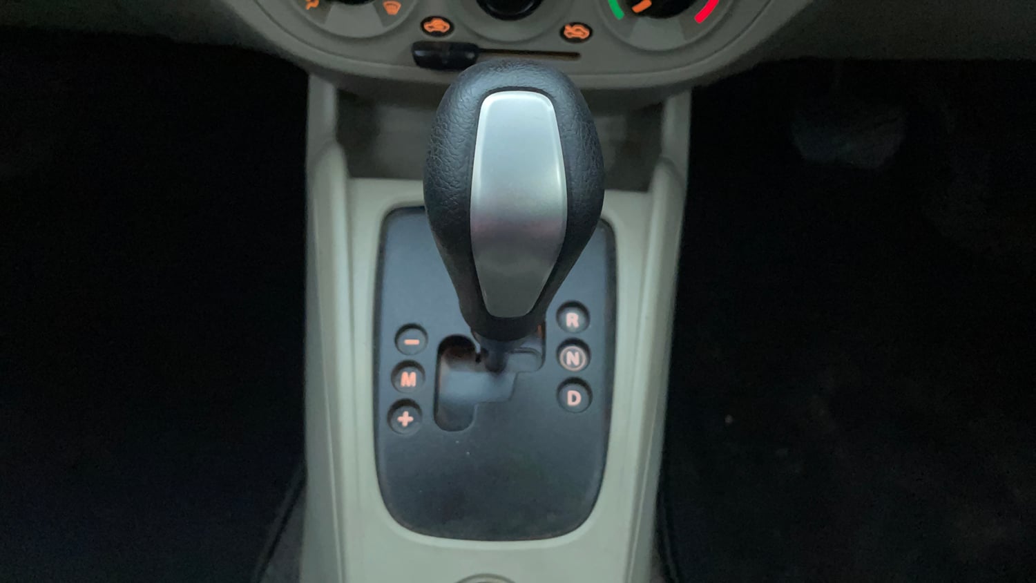 Used 2017 maruti-suzuki Alto K10 VXi (O) AMT Petrol Automatic interior GEAR  KNOB VIEW