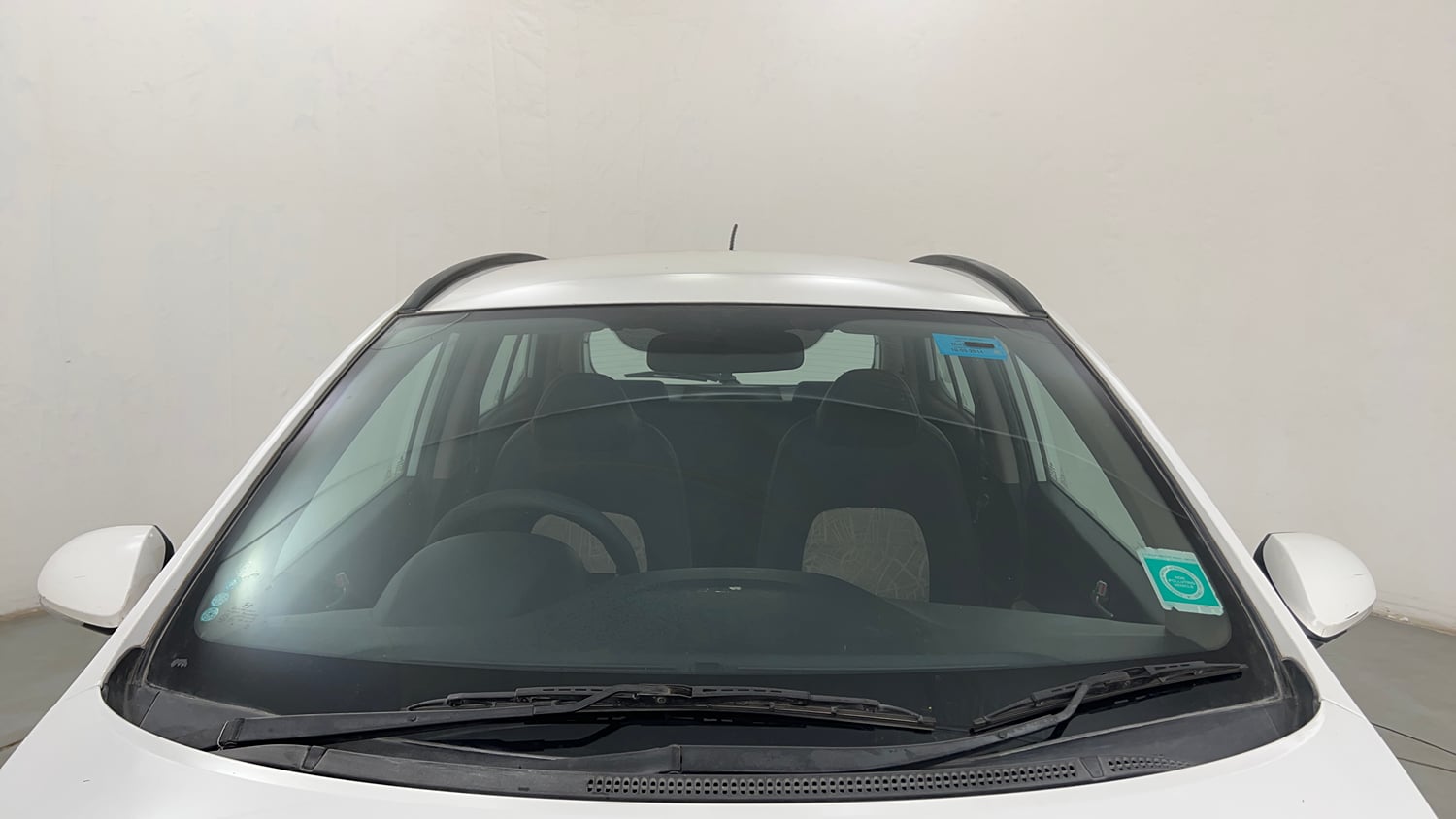 Used 2014 Hyundai Grand i10 Asta 1.2 Kappa VTVT (O) Petrol Manual exterior FRONT WINDSHIELD VIEW