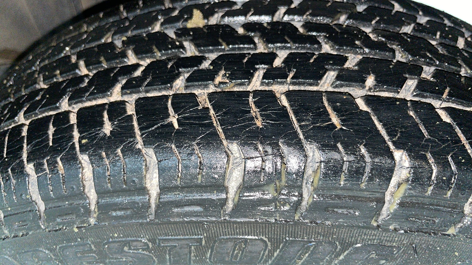 Used 2017 Maruti Suzuki Alto K10 VXi Petrol Manual tyres LEFT REAR TYRE TREAD VIEW