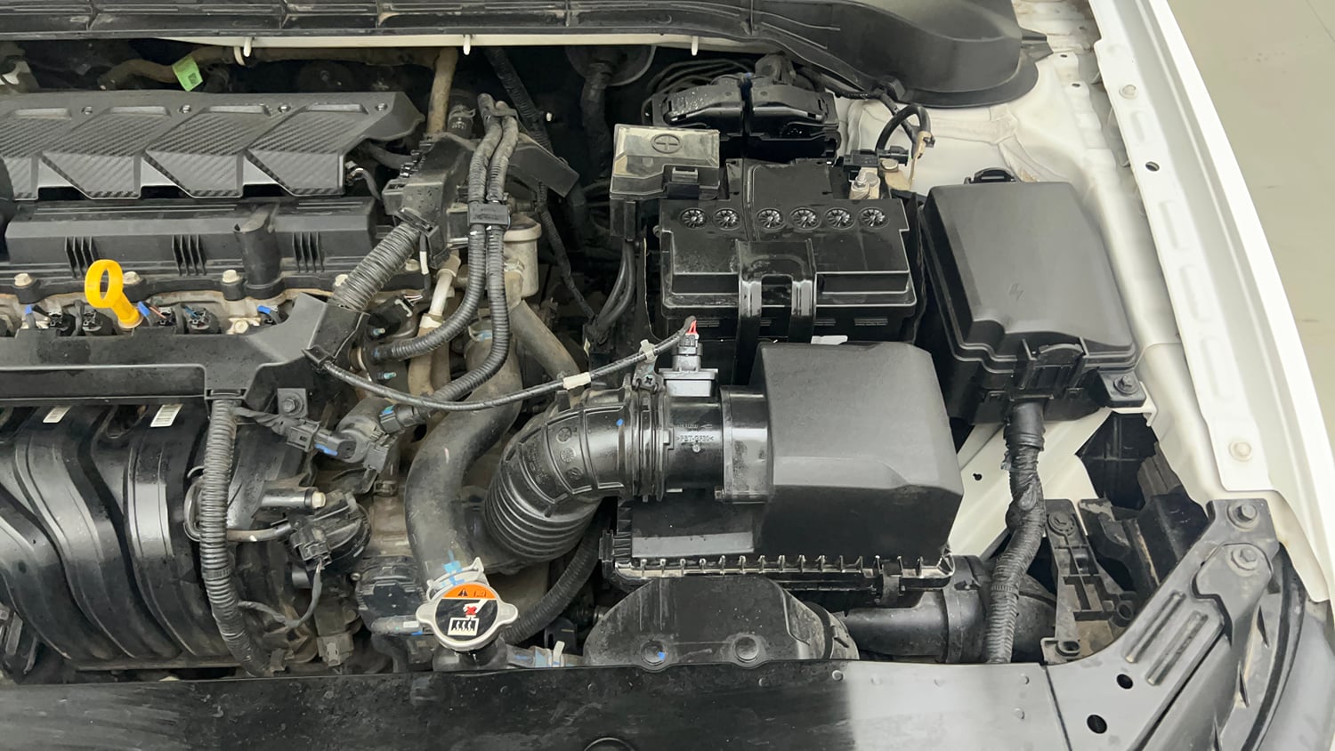Used 2024 Hyundai Verna SX 1.5 Petrol MT Petrol Manual engine ENGINE LEFT SIDE VIEW