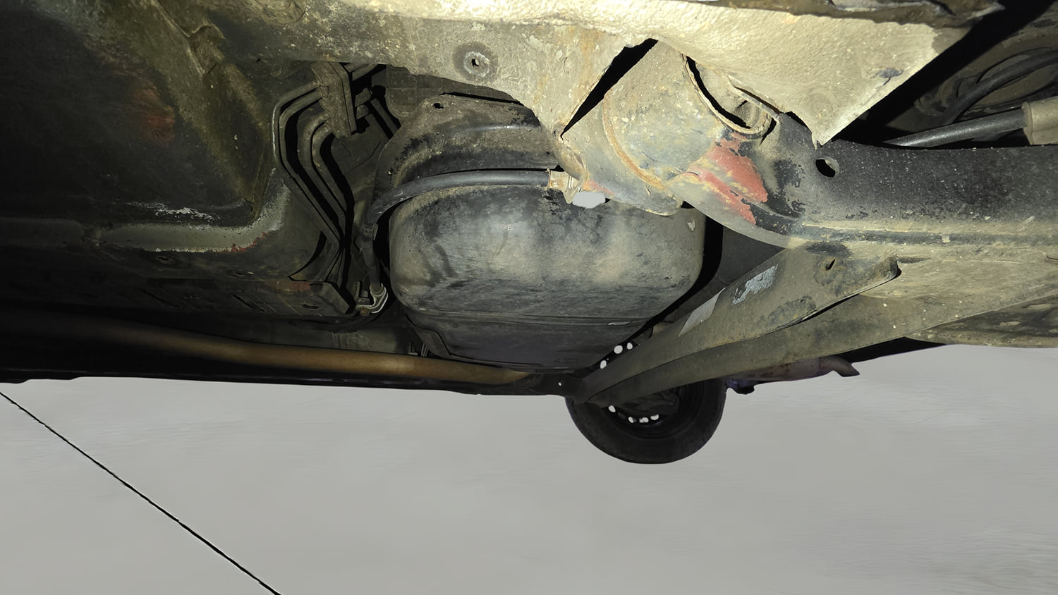 Used 2018 Hyundai Grand i10 Sportz (O) 1.2 Kappa VTVT Petrol Manual extra REAR UNDERBODY VIEW (TAKEN FROM REAR)