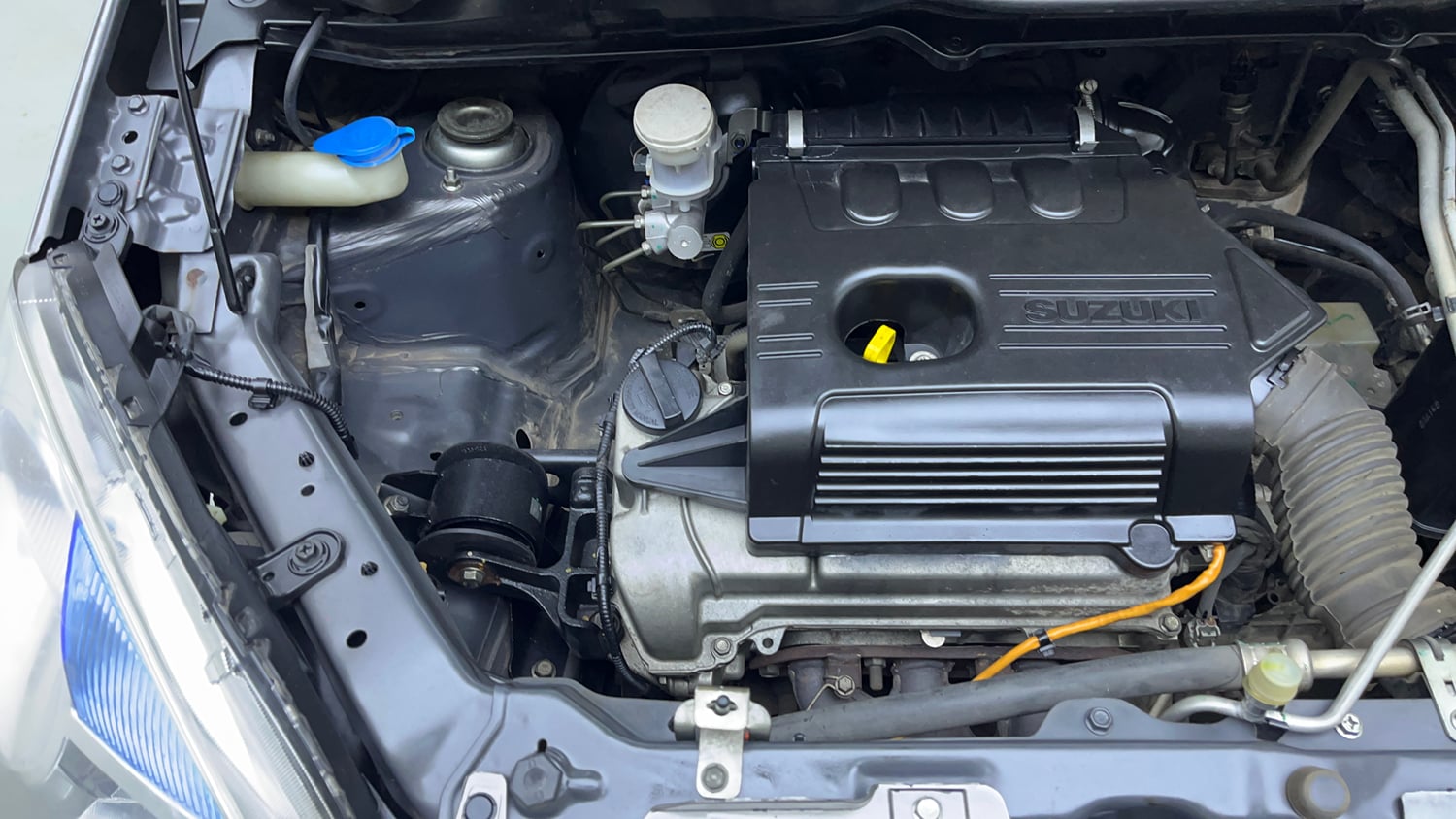 Used 2018 Maruti Suzuki Wagon R 1.0 VXI AMT Petrol Automatic engine ENGINE RIGHT SIDE VIEW
