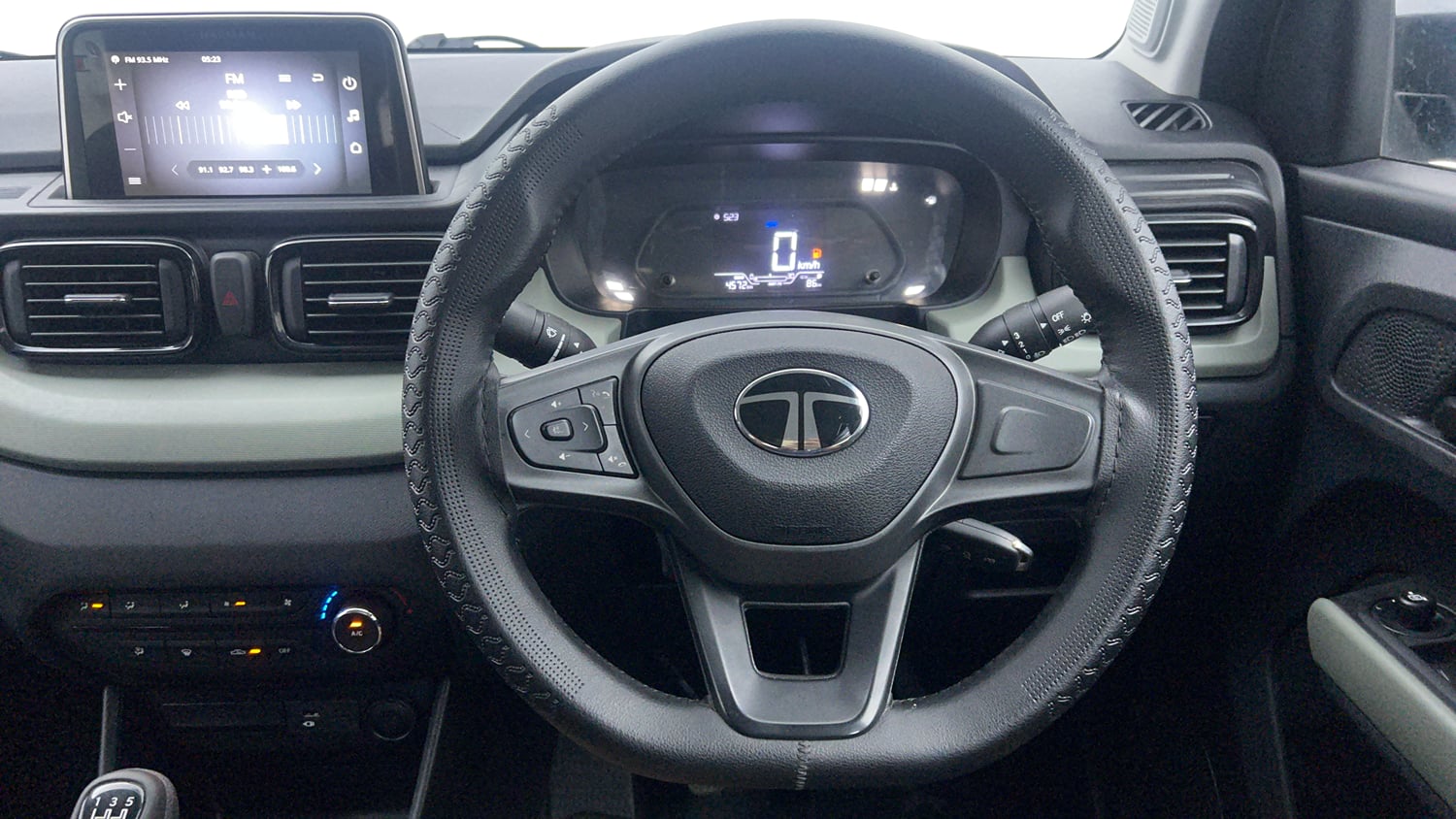 Used 2024 Tata Punch Adventure Rhythm Petrol Manual interior STEERING VIEW