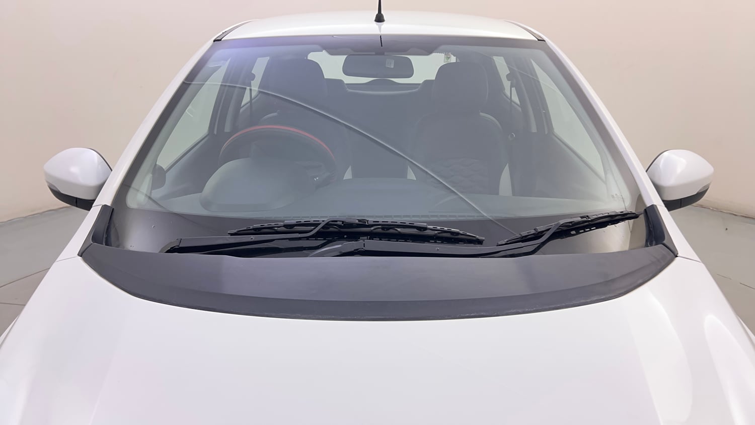 Used 2021 Tata Tiago XT Petrol Manual exterior FRONT WINDSHIELD VIEW