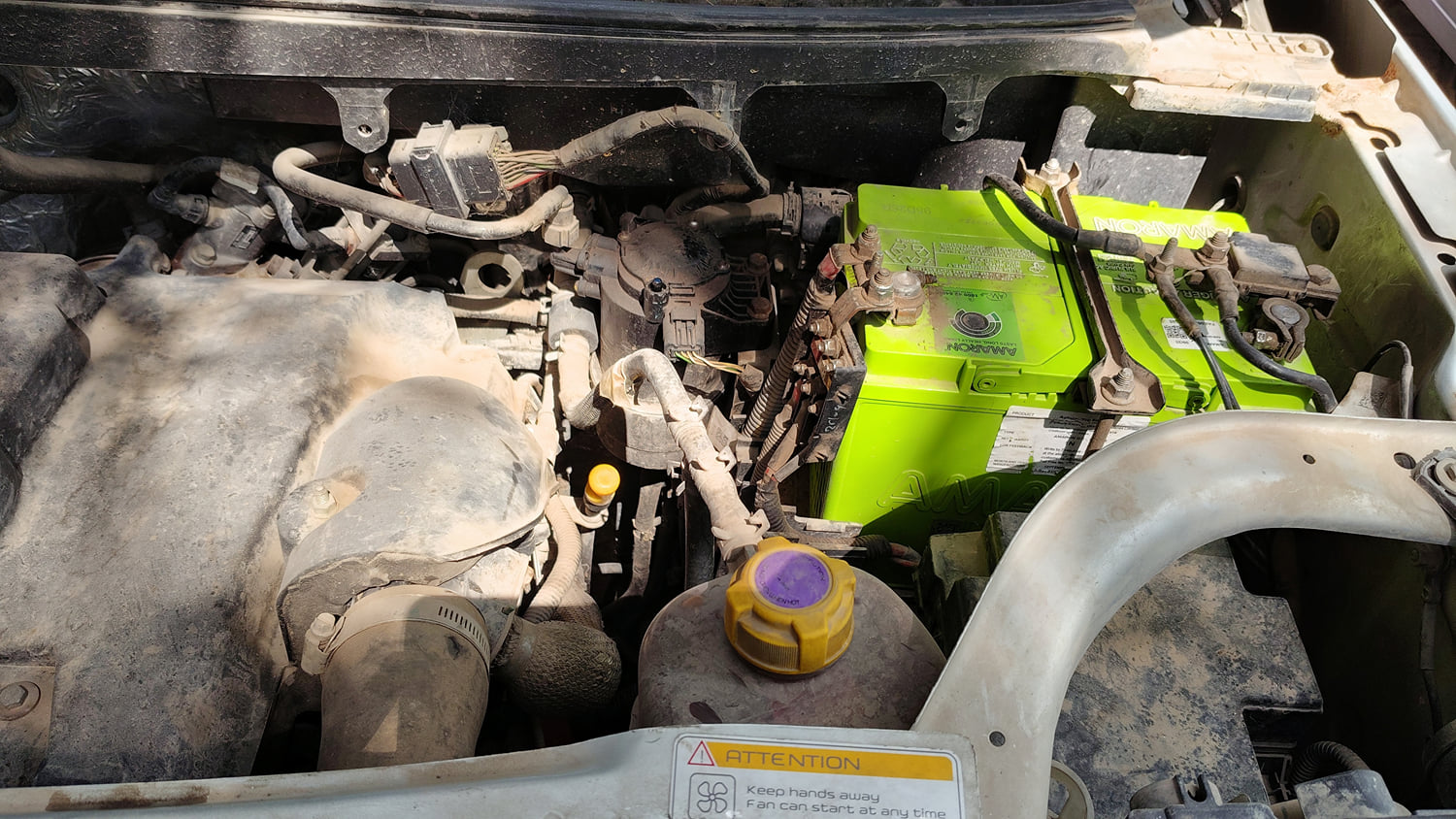 Used 2017 Mahindra TUV300 T8 mHAWK100 Diesel Manual engine ENGINE LEFT SIDE HINGE & APRON VIEW