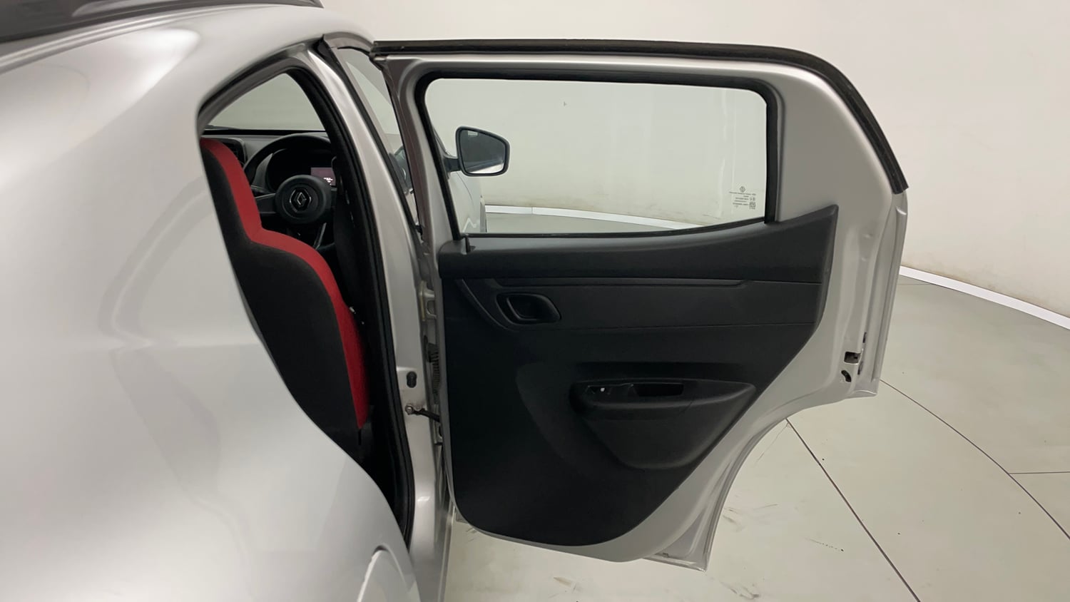 Used 2022 Renault Kwid RXT 1.0 AMT (O) Petrol Automatic interior RIGHT REAR DOOR OPEN VIEW