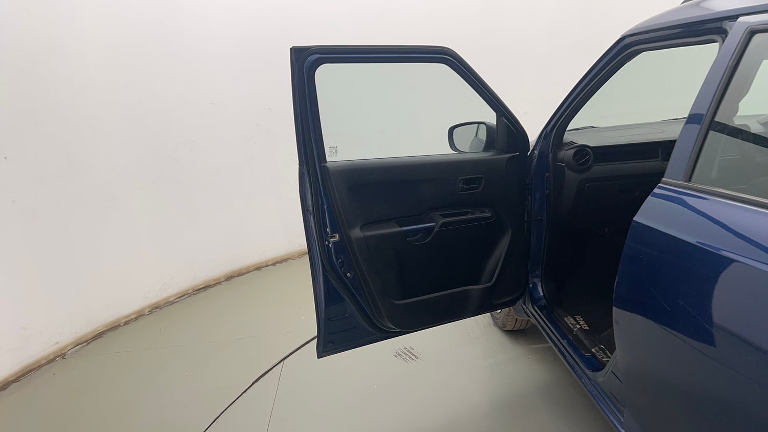 Used 2022 Maruti Suzuki Ignis Sigma 1.2 MT Petrol Manual interior LEFT FRONT DOOR OPEN VIEW