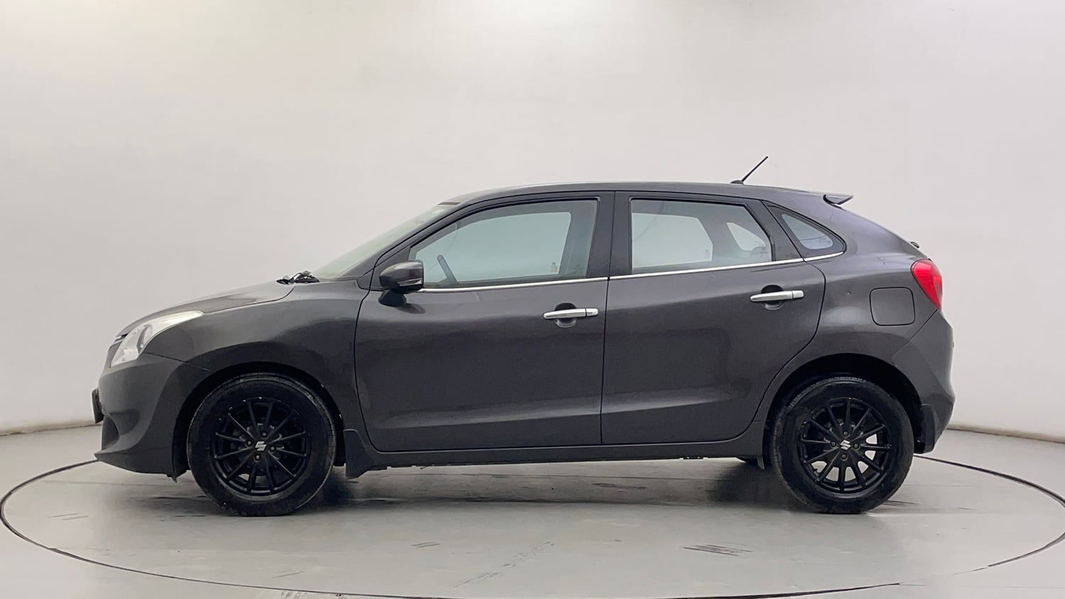 Used 2017 Maruti Suzuki Baleno Delta 1.2 Petrol Manual exterior LEFT SIDE VIEW