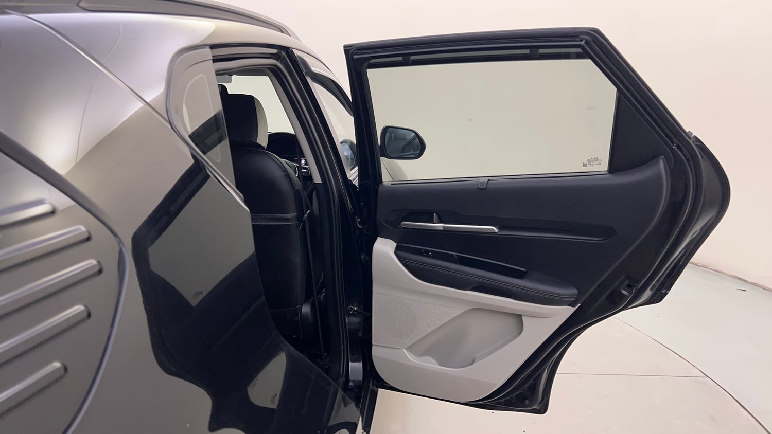 Used 2022 Kia Sonet HTX 1.5 AT Diesel Automatic interior RIGHT REAR DOOR OPEN VIEW