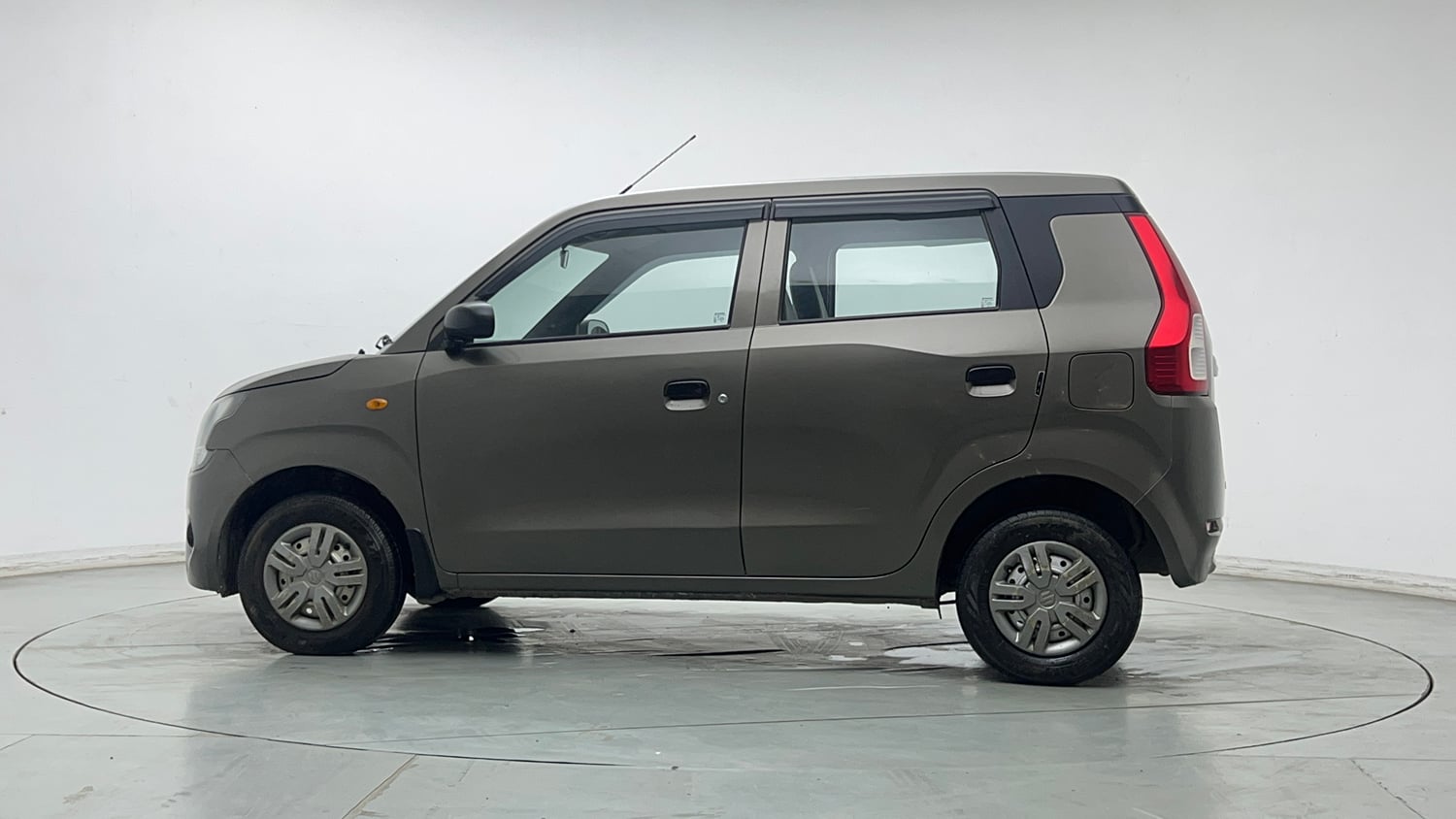 Used 2019 Maruti Suzuki Wagon R LXi (O) 1.0 CNG Cng Manual exterior LEFT SIDE VIEW