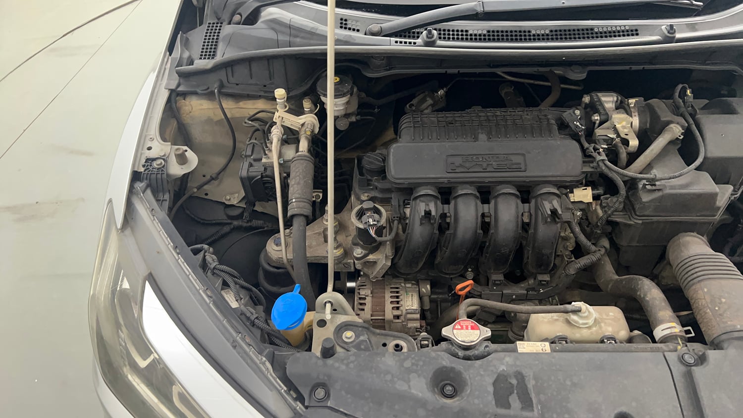 Used 2018 Honda City V Petrol Petrol Manual engine ENGINE RIGHT SIDE VIEW