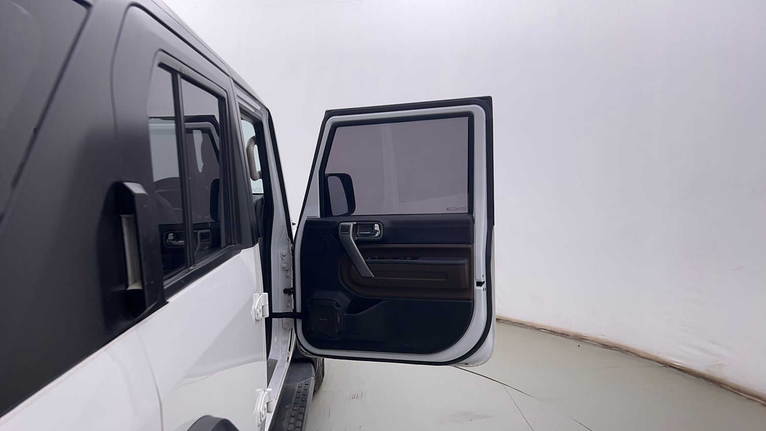 Used 2025 Mahindra Thar Roxx AX7 L Diesel AT 4WD Diesel Automatic interior RIGHT FRONT DOOR OPEN VIEW