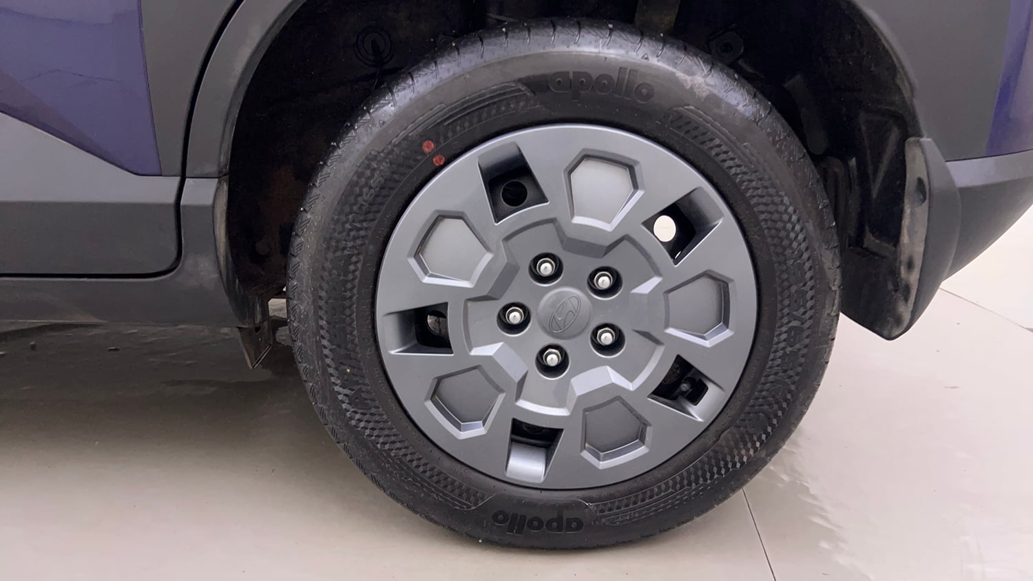 Used 2026 Hyundai Venue 1.2 Kappa Petrol MT HX 5+ Petrol Manual tyres LEFT REAR TYRE RIM VIEW
