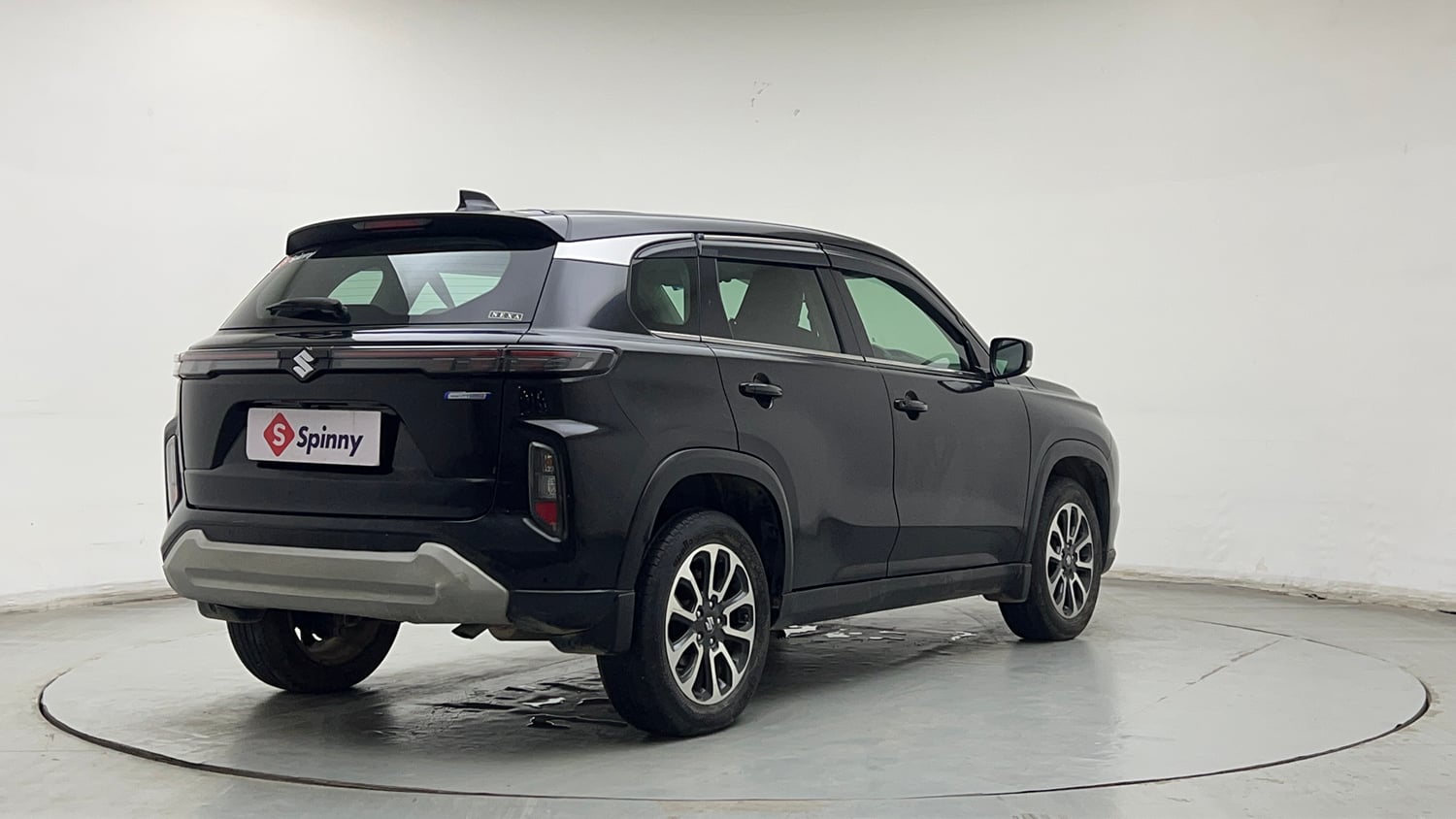 Used 2023 Maruti Suzuki Grand Vitara Zeta Smart Hybrid AT Petrol Automatic exterior RIGHT REAR CORNER VIEW