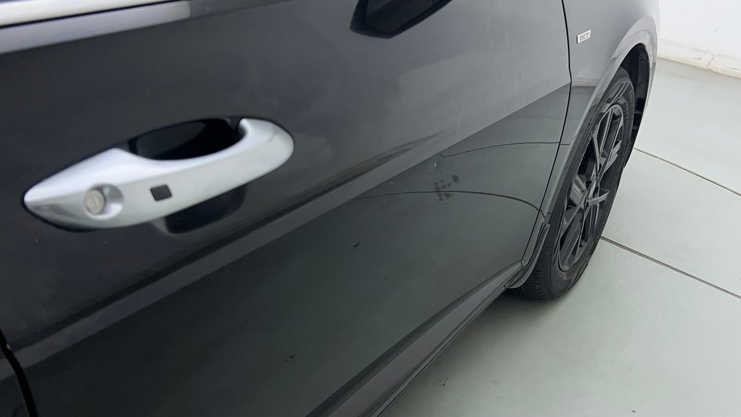 Used 2024 Hyundai Verna SX (O) 1.5 Turbo Petrol DCT Petrol Automatic dents MINOR SCRATCH