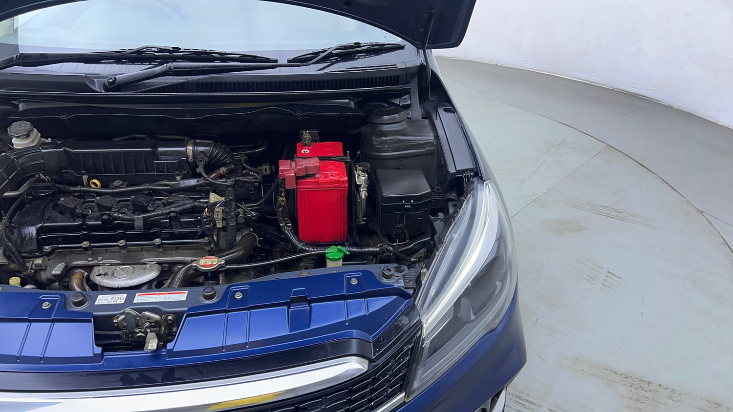 Used 2018 Maruti Suzuki Ciaz Alpha Hybrid 1.5 Petrol Manual engine ENGINE LEFT SIDE VIEW