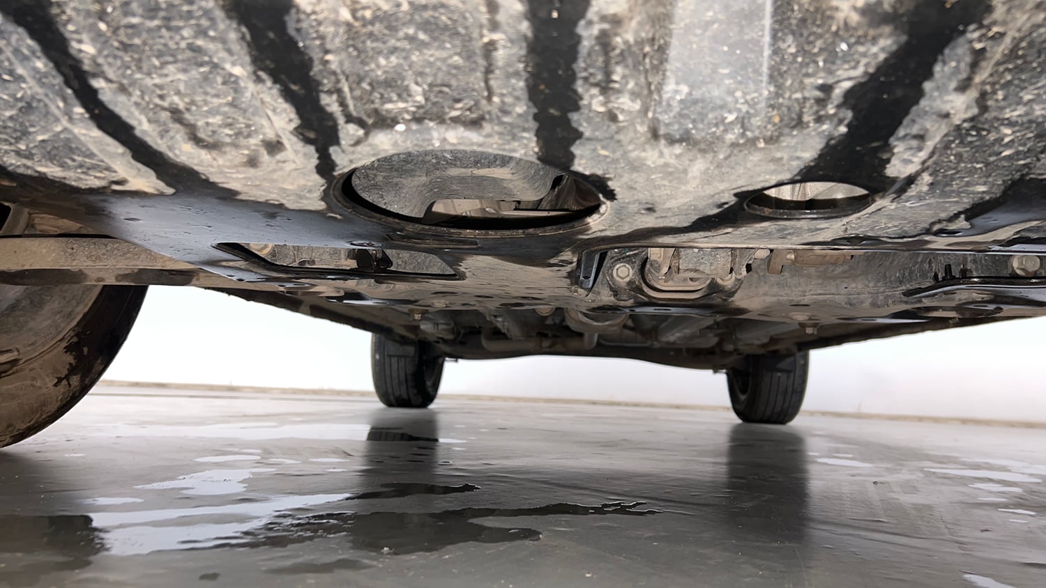 Used 2024 Hyundai Creta SX 1.5 Petrol Adventure Edition Petrol Manual extra FRONT LEFT UNDERBODY VIEW