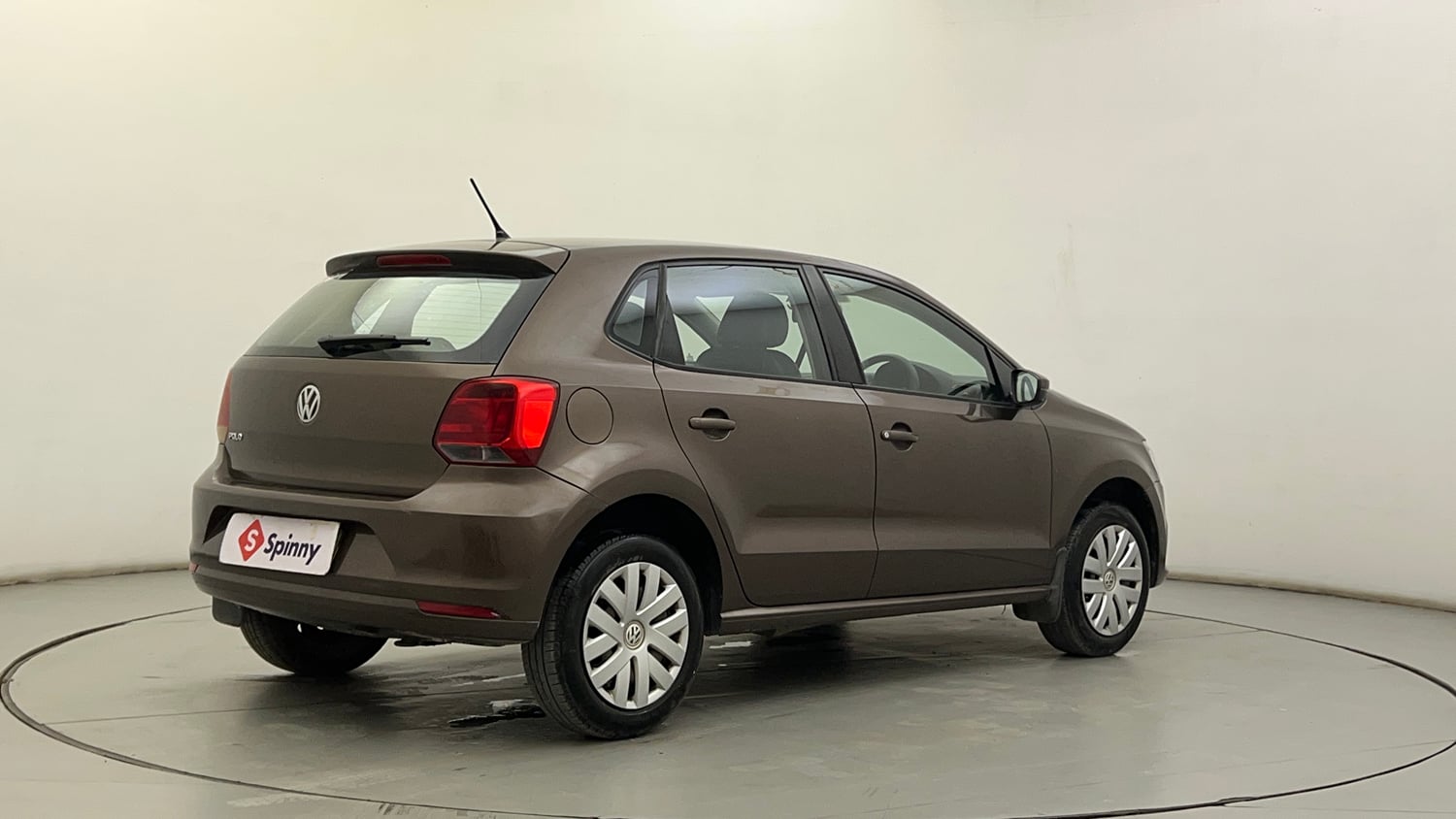 Used 2016 Volkswagen Polo Comfortline 1.2L (P) Petrol Manual exterior RIGHT REAR CORNER VIEW