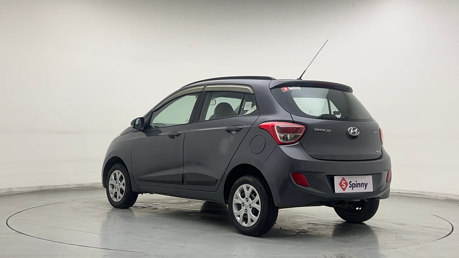 Used 2017 Hyundai Grand i10 Sportz 1.2 Kappa VTVT Petrol Manual exterior LEFT REAR CORNER VIEW