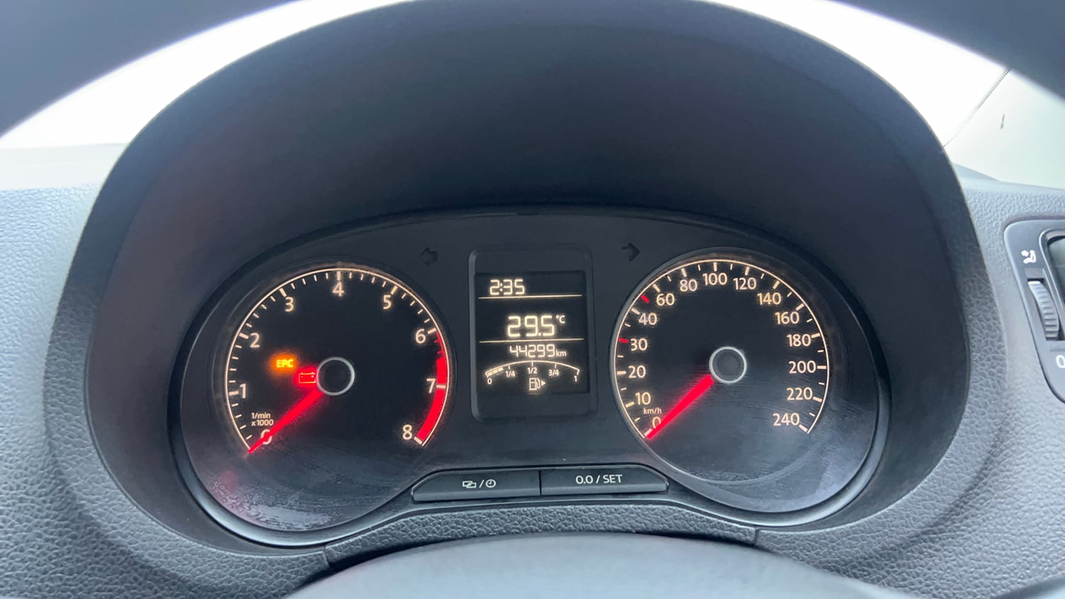 Used 2017 Volkswagen Ameo Trendline 1.2L (P) Petrol Manual interior CLUSTERMETER VIEW