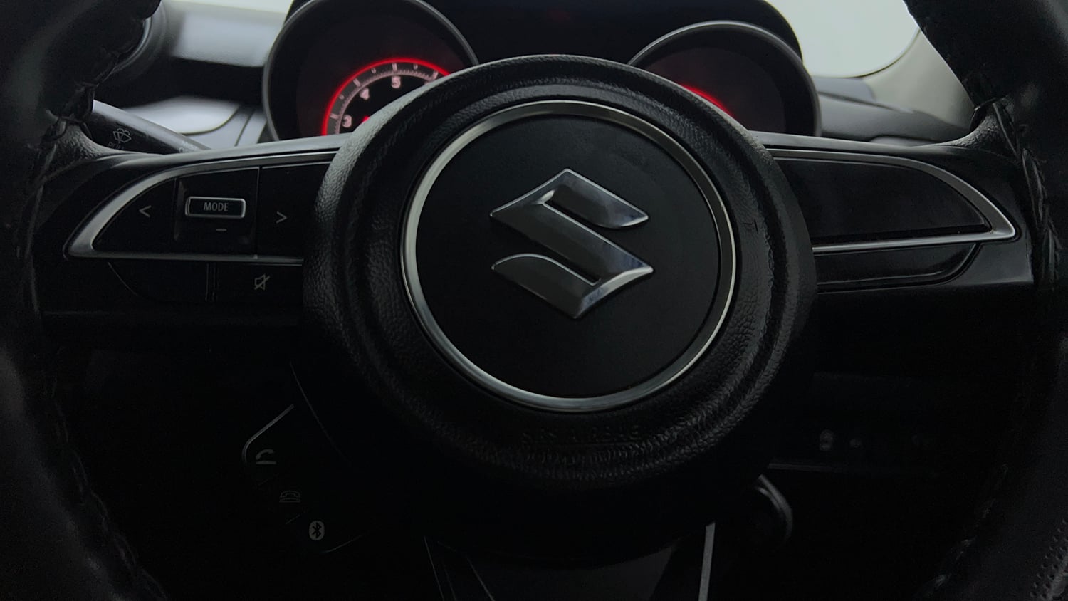 Used 2022 Maruti Suzuki Swift VXi Petrol Manual top_features Steering mounted controls
