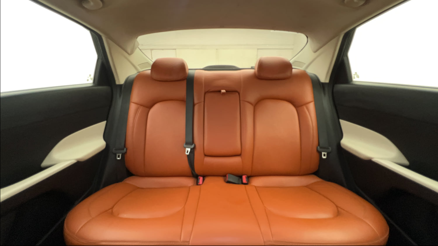 Used 2024 Hyundai Verna SX 1.5 Petrol MT Petrol Manual interior REAR SEAT CONDITION VIEW