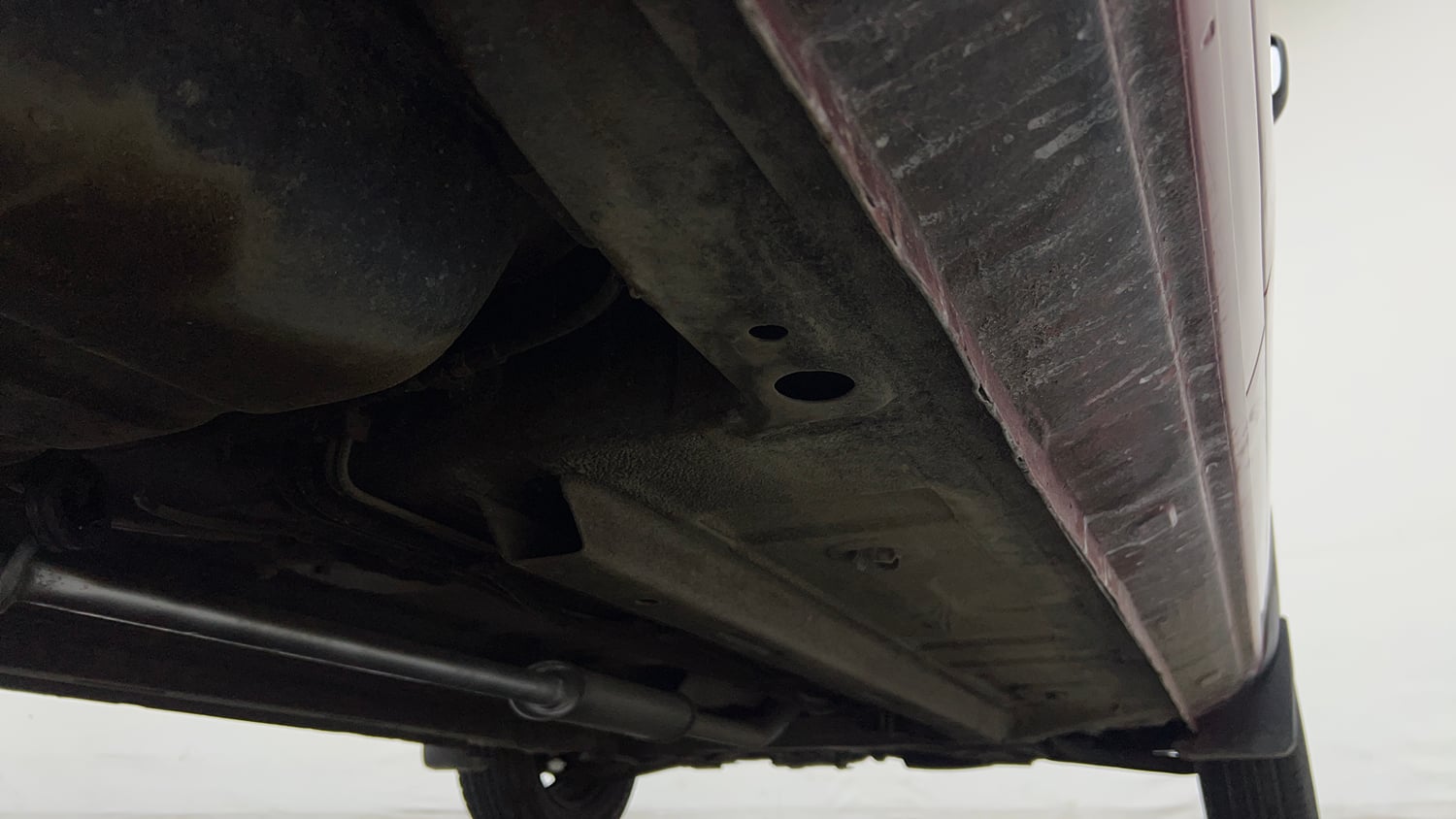Used 2018 Renault Kwid RXL Petrol Manual extra REAR RIGHT UNDERBODY VIEW
