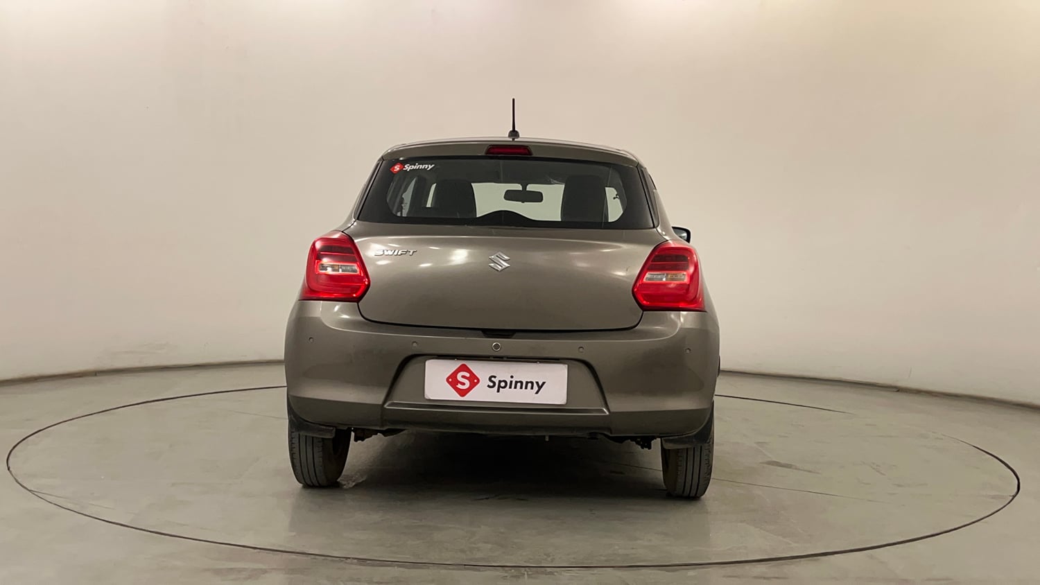 Used 2020 Maruti Suzuki Swift VXi AMT Petrol Automatic exterior BACK VIEW