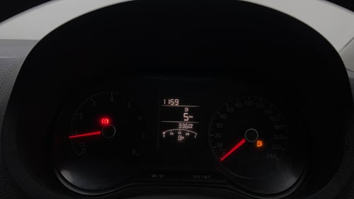 Used 2017 Volkswagen Polo Comfortline 1.2L (P) Petrol Manual interior CLUSTERMETER VIEW