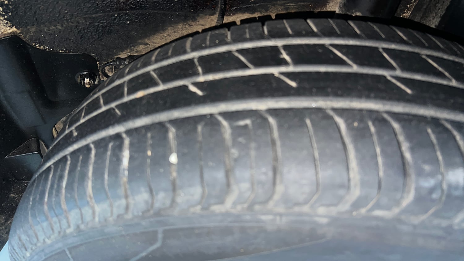 Used 2023 Tata Punch Accomplished MT Petrol Manual tyres LEFT REAR TYRE TREAD VIEW