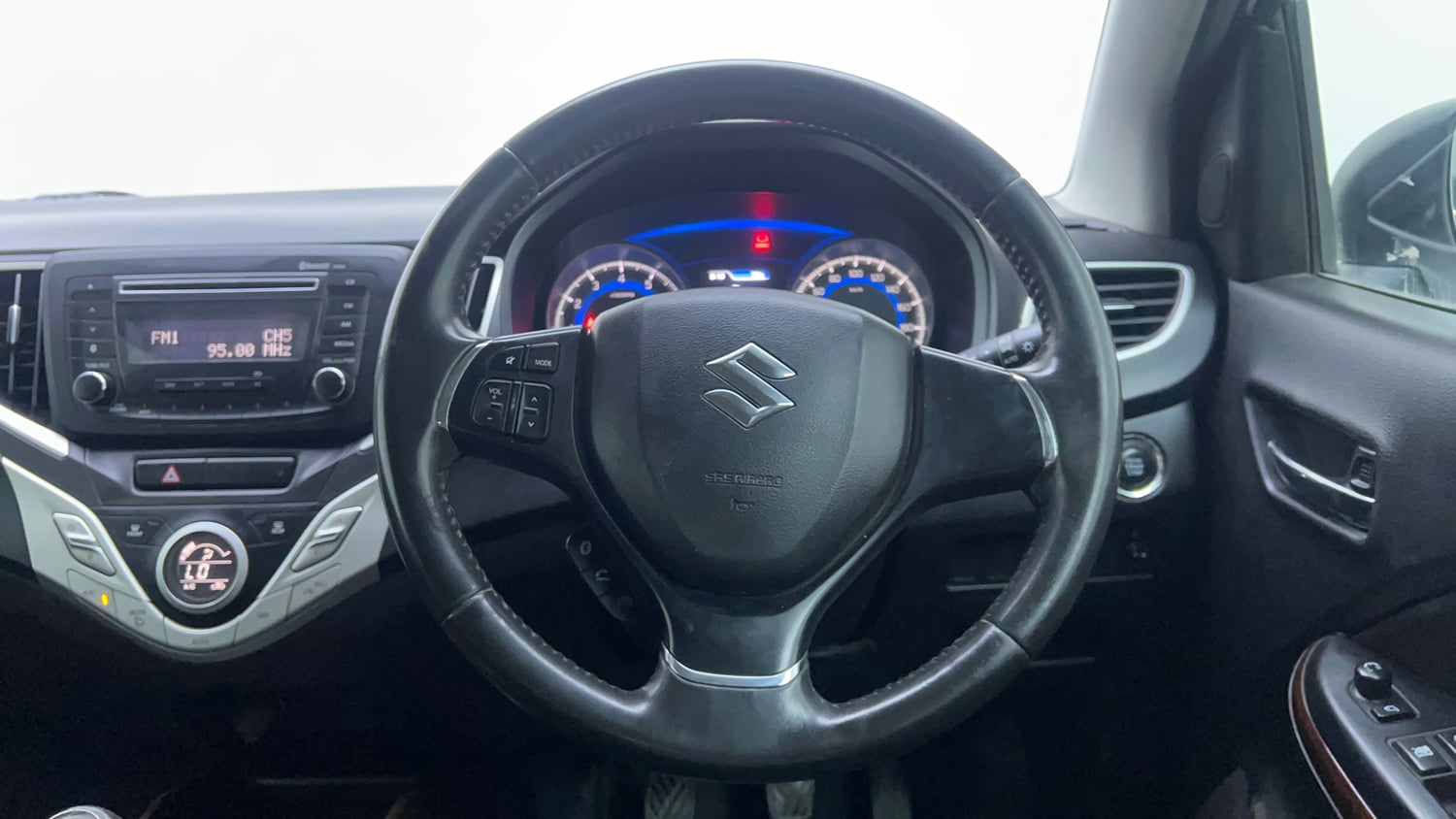 Used 2018 Maruti Suzuki Baleno Zeta 1.2 Petrol Manual interior STEERING VIEW