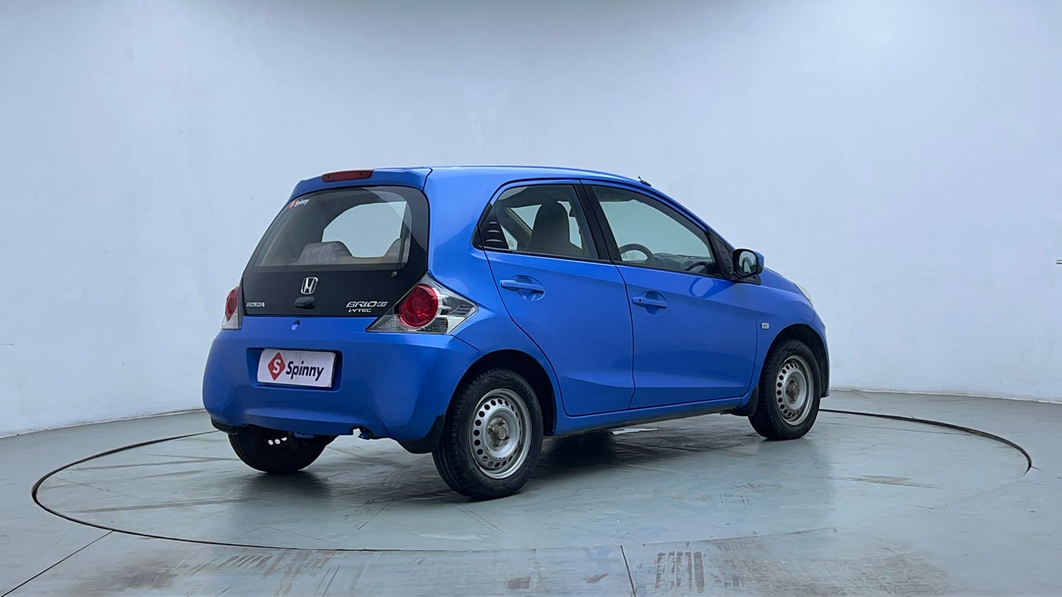 Used 2014 Honda Brio EX MT Petrol Manual exterior RIGHT REAR CORNER VIEW