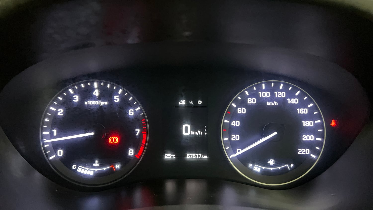 Used 2015 Hyundai Elite i20 Asta 1.2 Petrol Manual interior CLUSTERMETER VIEW