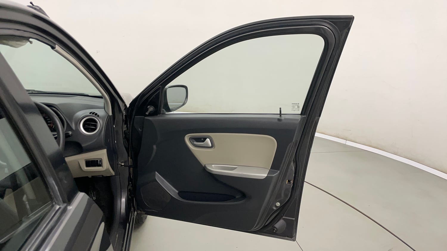 Used 2017 Maruti Suzuki Alto K10 VXi Petrol Manual interior RIGHT FRONT DOOR OPEN VIEW