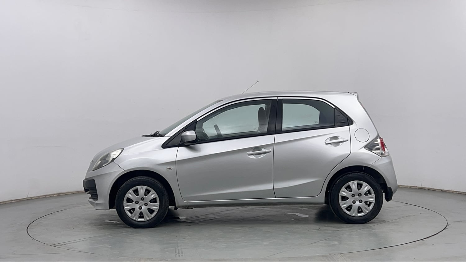 Used 2013 Honda Brio S MT Petrol Manual exterior LEFT SIDE VIEW