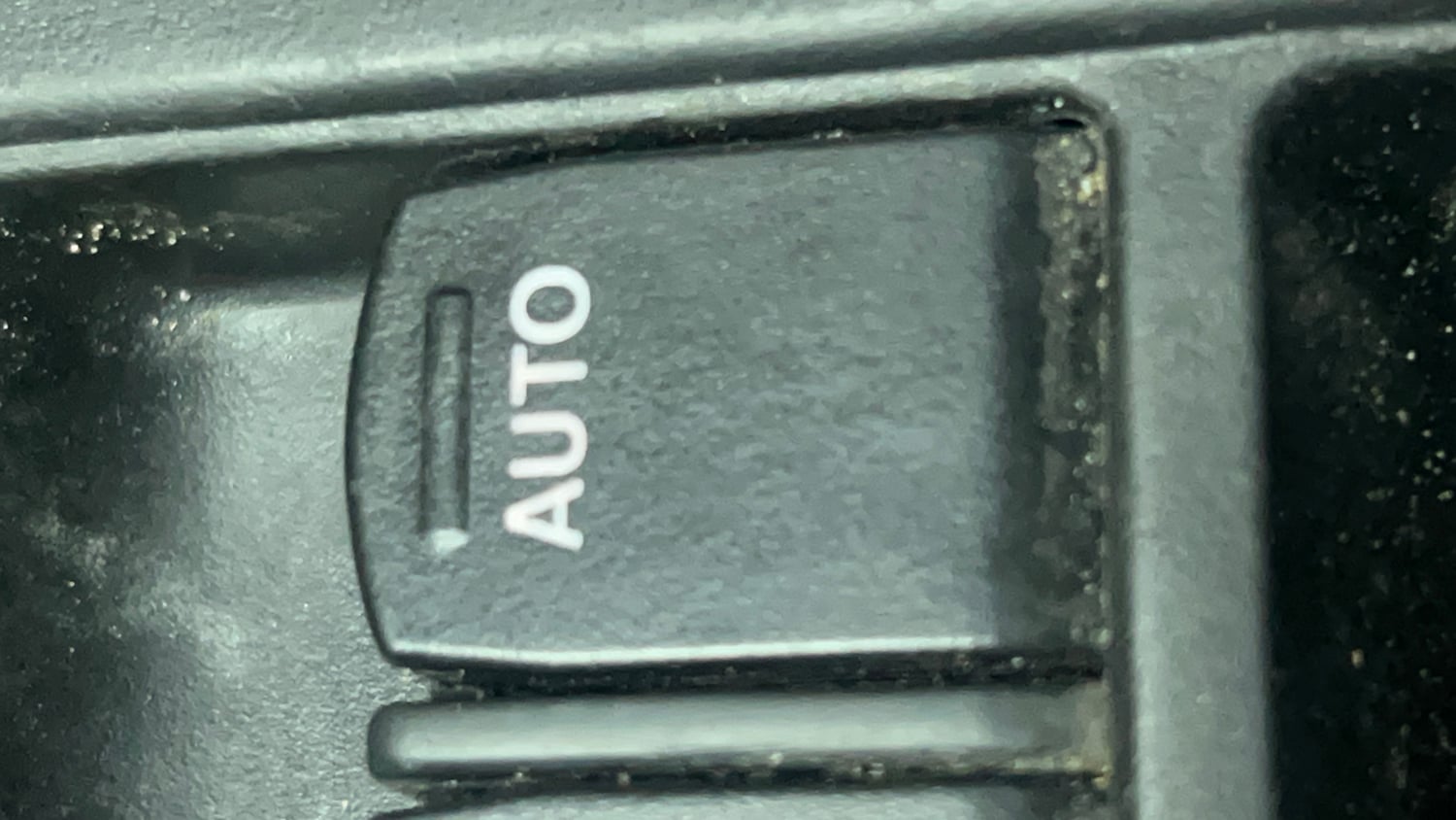 Used 2016 Maruti Suzuki Celerio VXi CNG Cng Manual top_features Rear power window