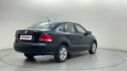 Used 2015 Volkswagen Vento Highline Petrol Petrol Manual exterior RIGHT REAR CORNER VIEW