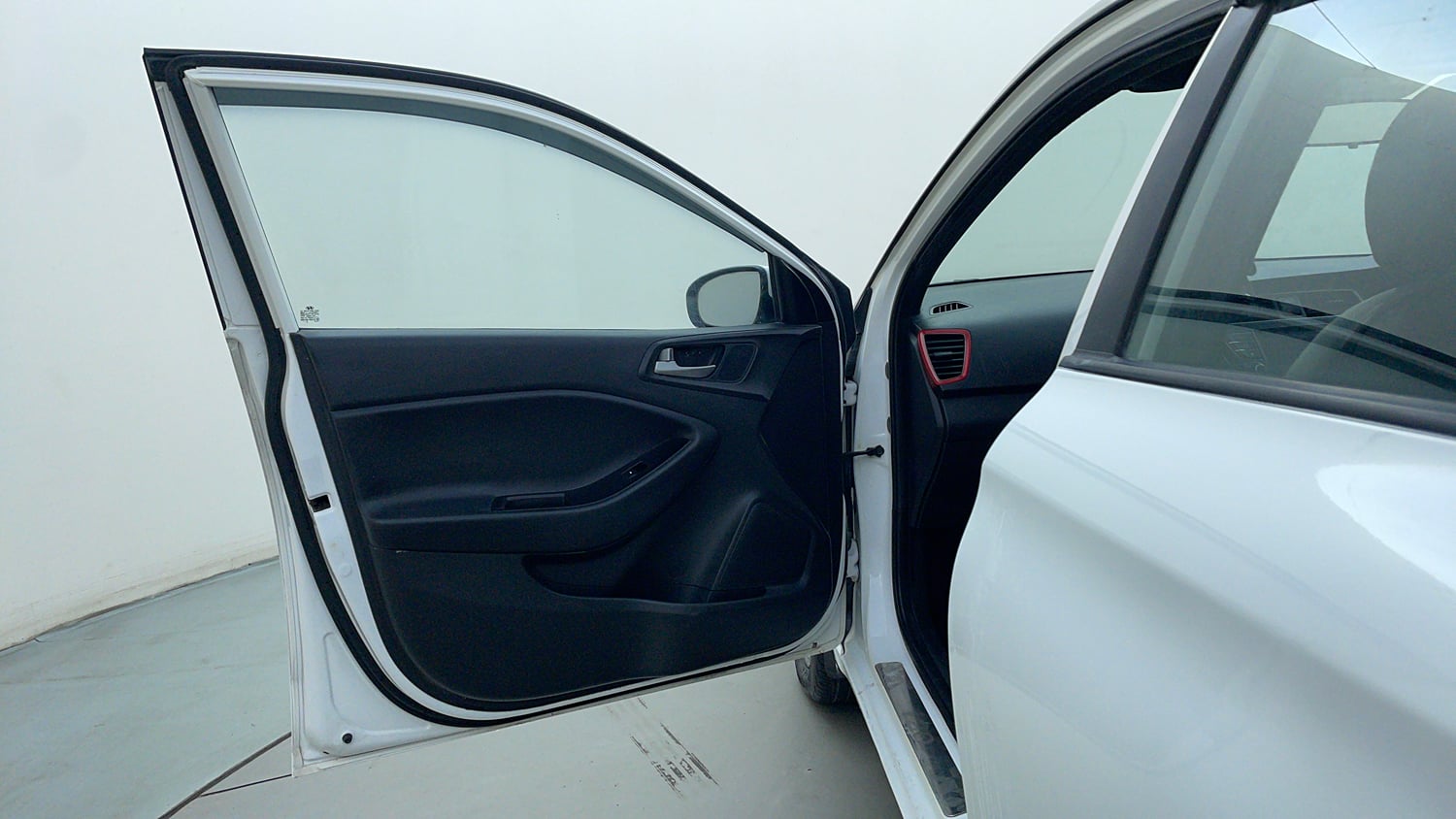 Used 2019 Hyundai Elite i20 Asta 1.2 Dual Tone Petrol Manual interior LEFT FRONT DOOR OPEN VIEW