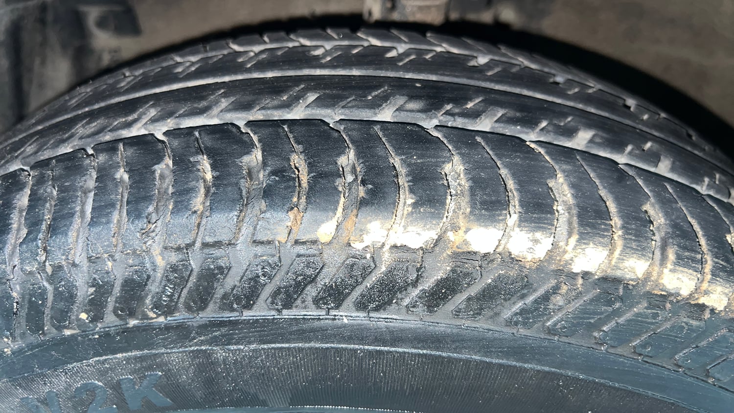 Used 2017 Maruti Suzuki Swift Dzire VXI Petrol Manual tyres LEFT FRONT TYRE TREAD VIEW