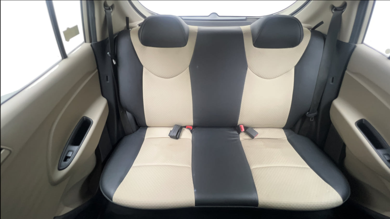 Used 2019 Hyundai Santro Sportz AMT Petrol Automatic interior REAR SEAT CONDITION VIEW