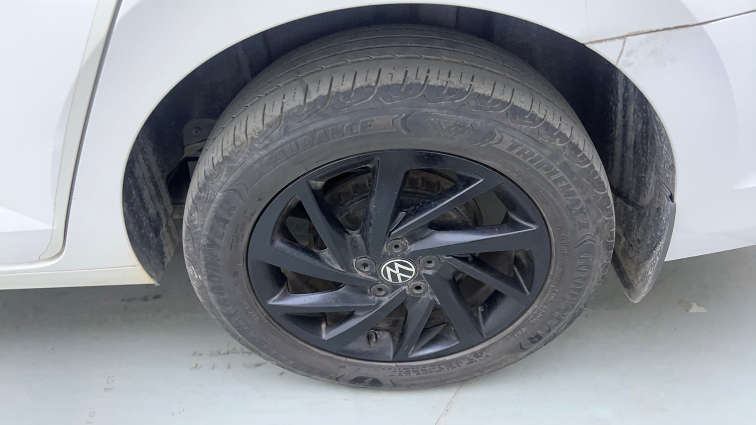 Used 2022 Volkswagen Virtus GT Plus 1.5 TSI EVO DSG Petrol Automatic tyres LEFT REAR TYRE RIM VIEW