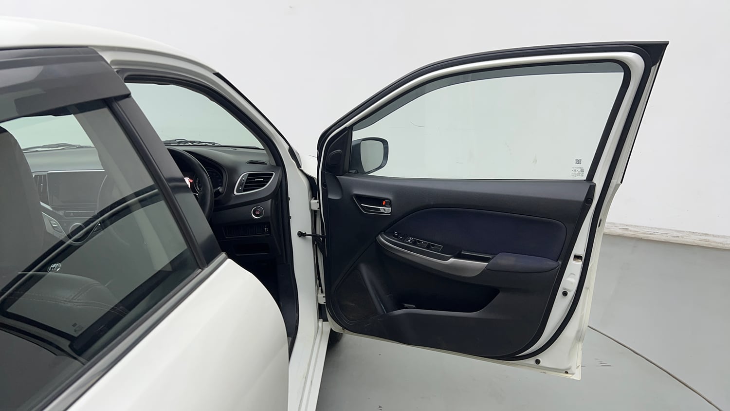 Used 2020 Maruti Suzuki Baleno Zeta Petrol Manual interior RIGHT FRONT DOOR OPEN VIEW