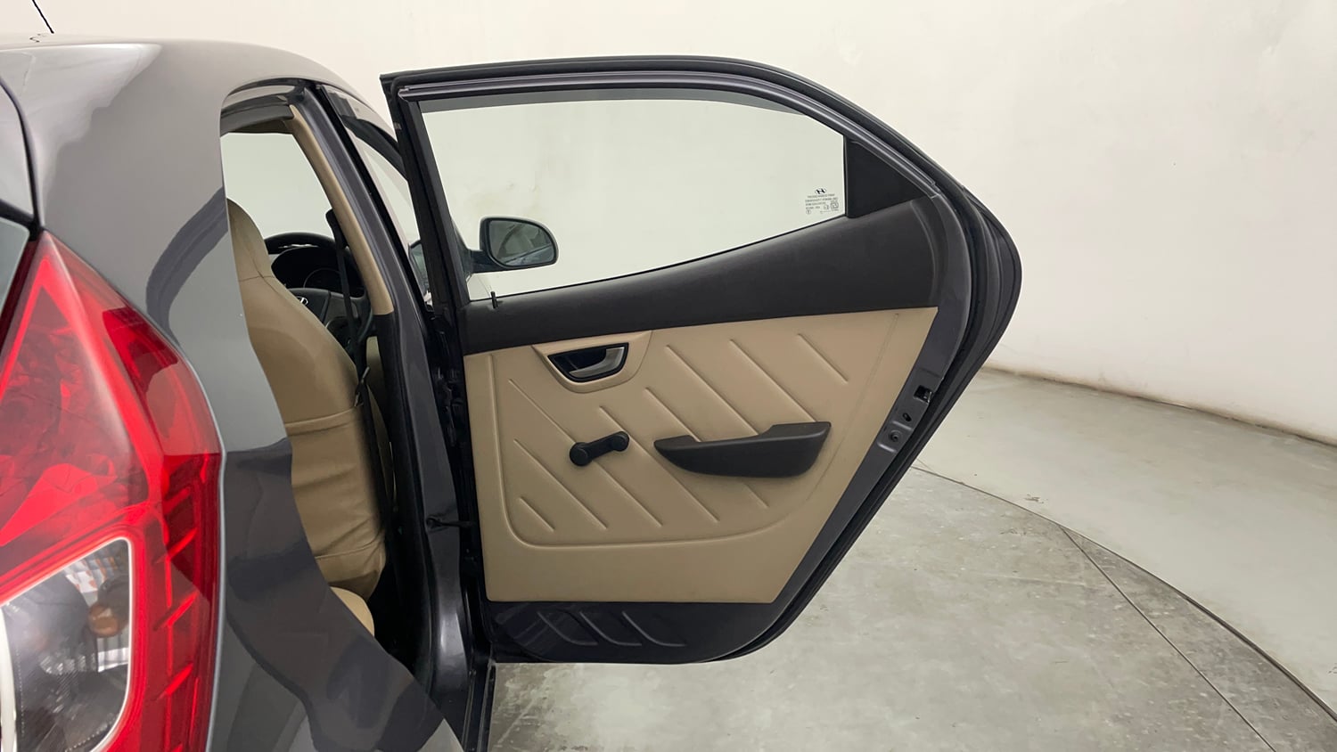 Used 2018 Hyundai Eon Sportz Petrol Manual interior RIGHT REAR DOOR OPEN VIEW