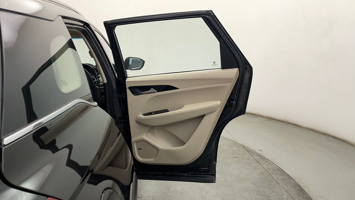 Used 2021 MG Motors Hector Sharp 1.5 Petrol CVT Petrol Automatic interior RIGHT REAR DOOR OPEN VIEW