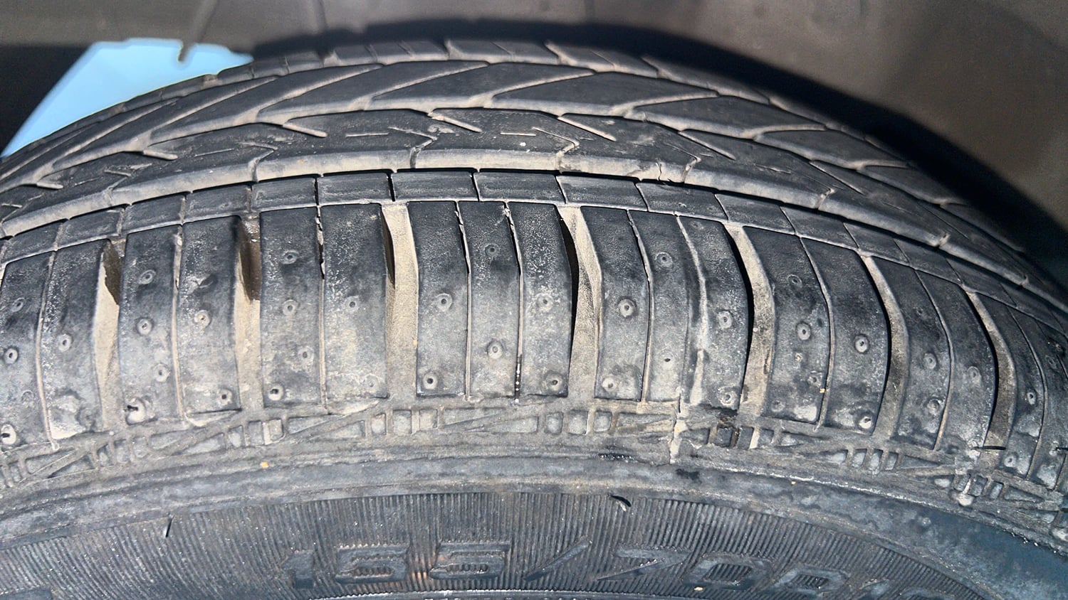 Used 2018 Hyundai Eon Era + Petrol Manual tyres RIGHT REAR TYRE TREAD VIEW