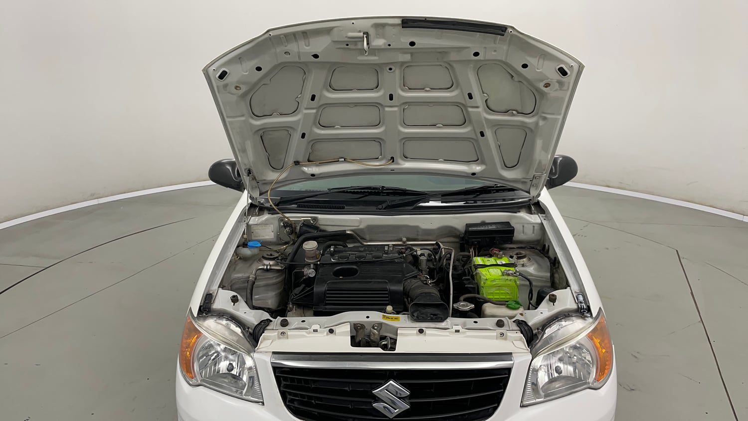 Used 2014 Maruti Suzuki Alto K10 VXi Petrol Manual engine ENGINE & BONNET OPEN FRONT VIEW
