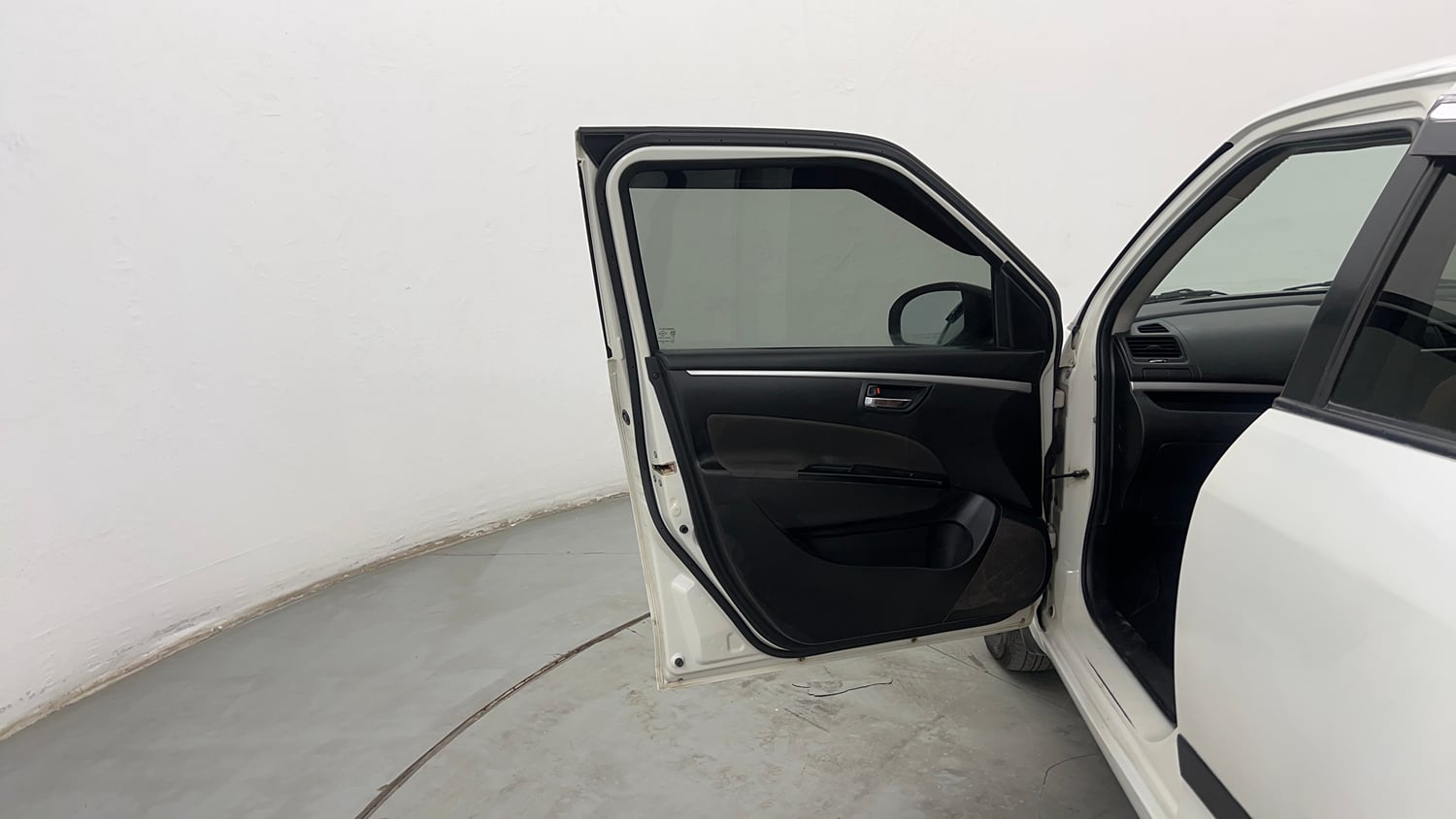 Used 2013 Maruti Suzuki Swift VDi Diesel Manual interior LEFT FRONT DOOR OPEN VIEW