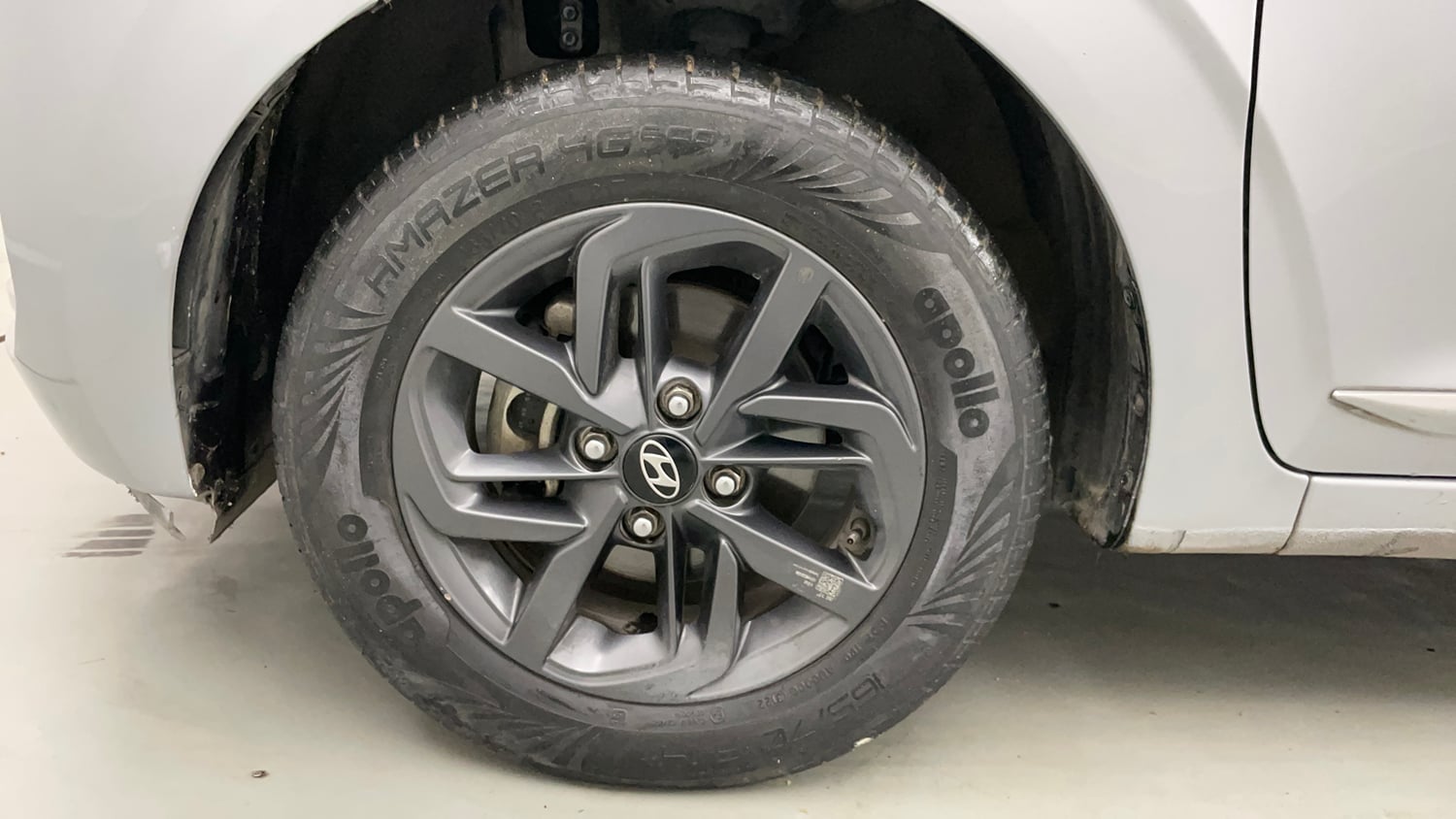 Used 2022 Hyundai Grand i10 Nios Sportz AMT 1.2 Kappa VTVT Petrol Automatic tyres LEFT FRONT TYRE RIM VIEW