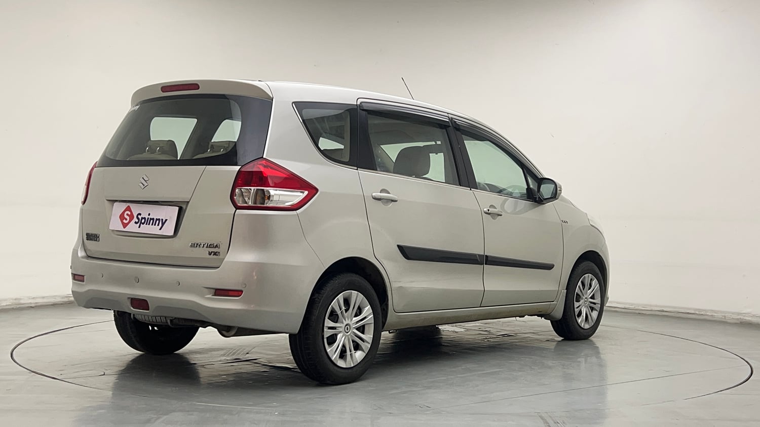 Used 2015 Maruti Suzuki Ertiga Vxi Petrol Manual exterior RIGHT REAR CORNER VIEW