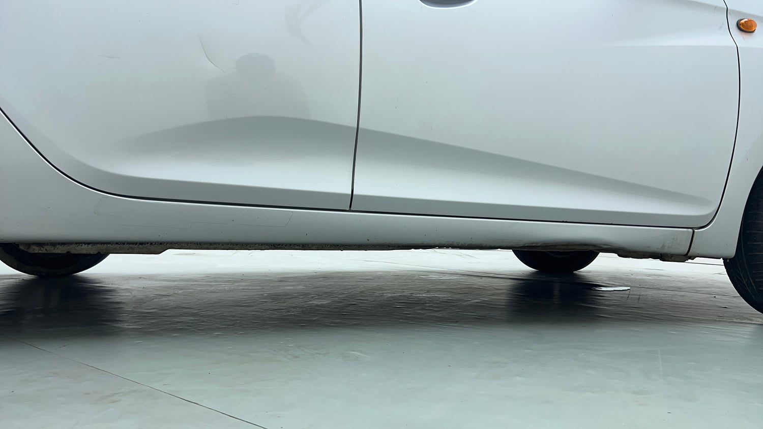 Used 2018 Hyundai Eon Era + Petrol Manual dents MINOR DENT